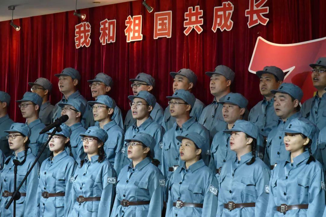 十年健康监测：农村男生长高了！致其长高的原因是什么？游戏画面